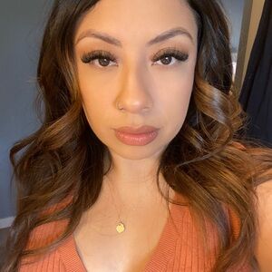 Meet your Posher, Beatriz